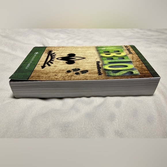 Cub Scouts Webelos Handbook - Picture 7 of 9